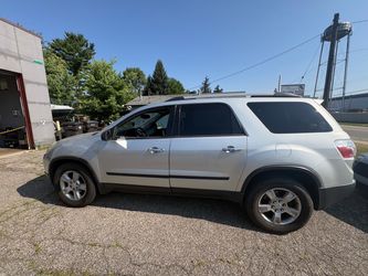 2011 GMC Acadia