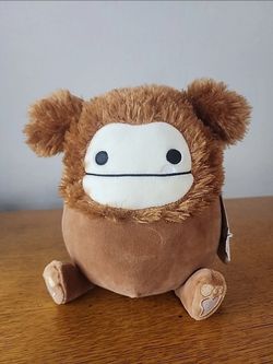 BNWT Squishmallow Benny Bigfoot Yeti 7.5” plush toy