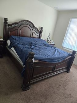 Bed frame set