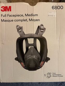 Full face piece respirator medium