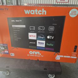 65” Smart Roku TV