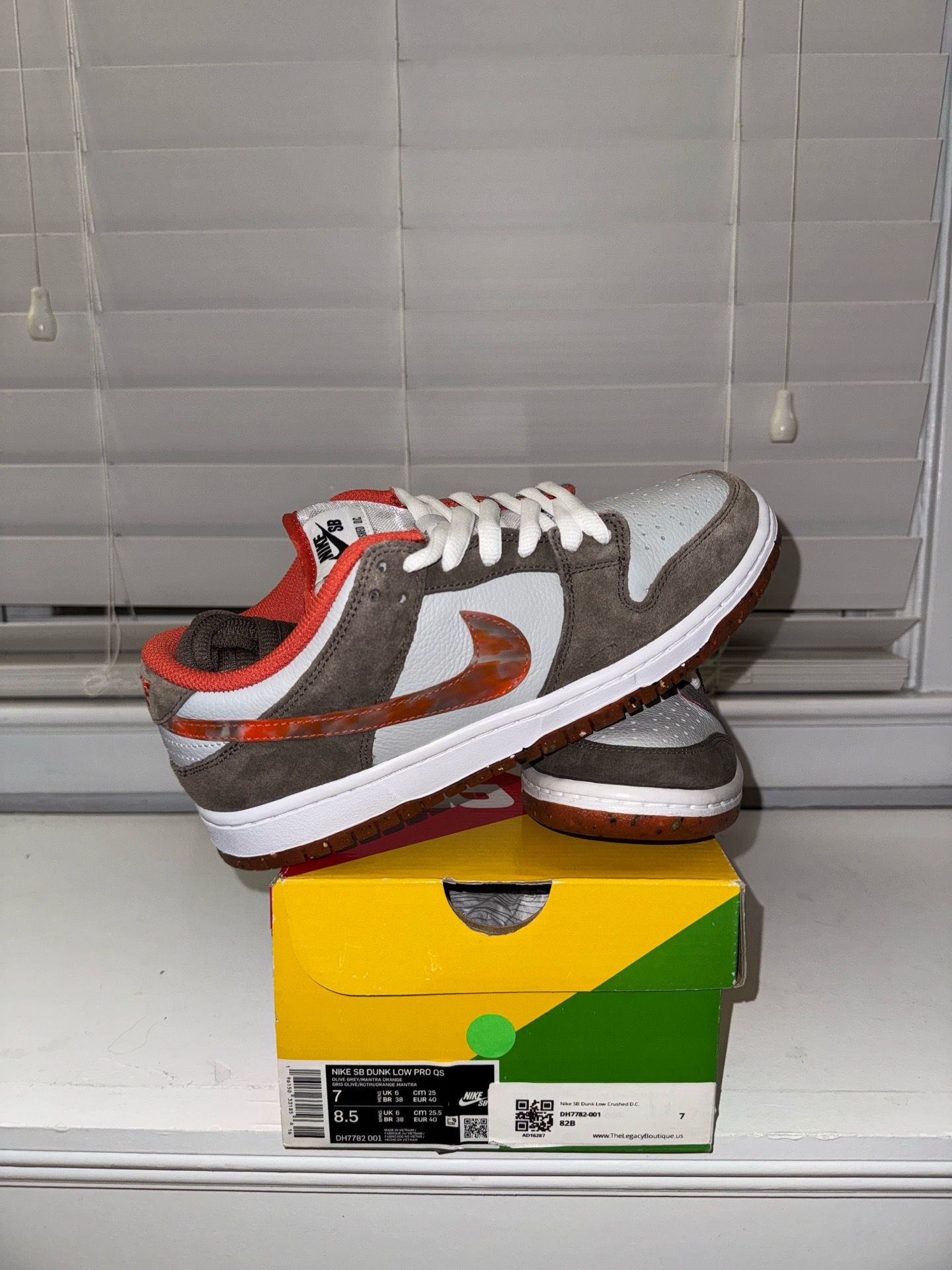 Nike Dunk Low Crushed D.C. size 7