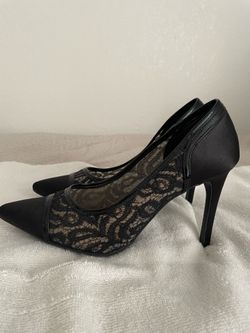 lace heals