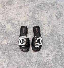 Channel black women slides size 38
