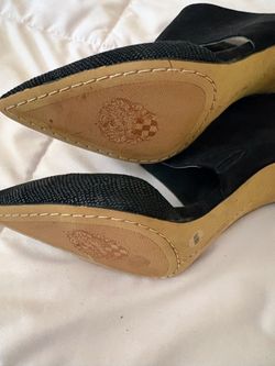 Vince Camuto suede leather shoes
