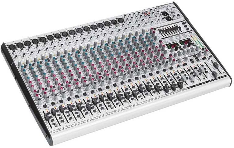 Behringer eurodesk sl2442fx-pro with roadcase