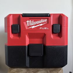 Milwaukee | M12 FUEL™ 1.6 Gallon Wet/Dry Vacuum | [0960-20]