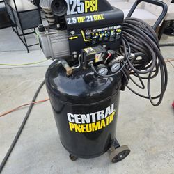 21 Gallon Air Compressor 
