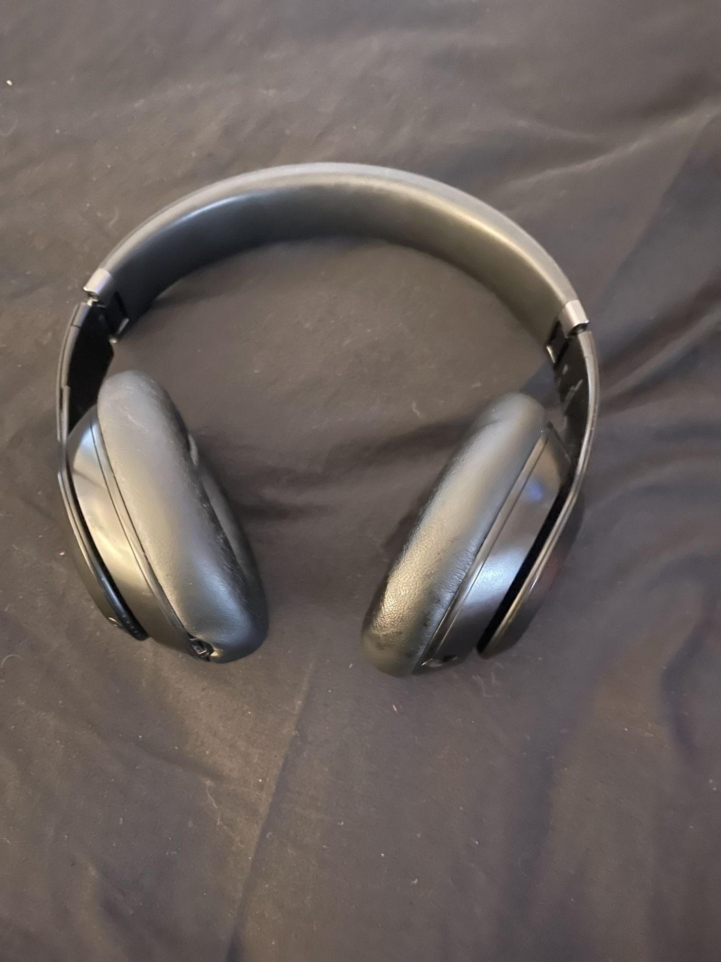 Beats Studio Pro
