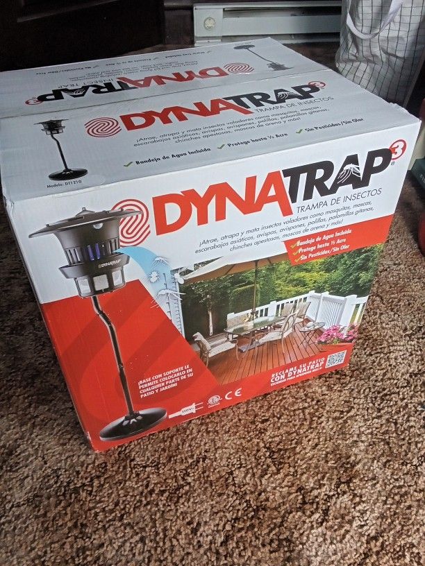 Patio Mosquito / Bug Catcher