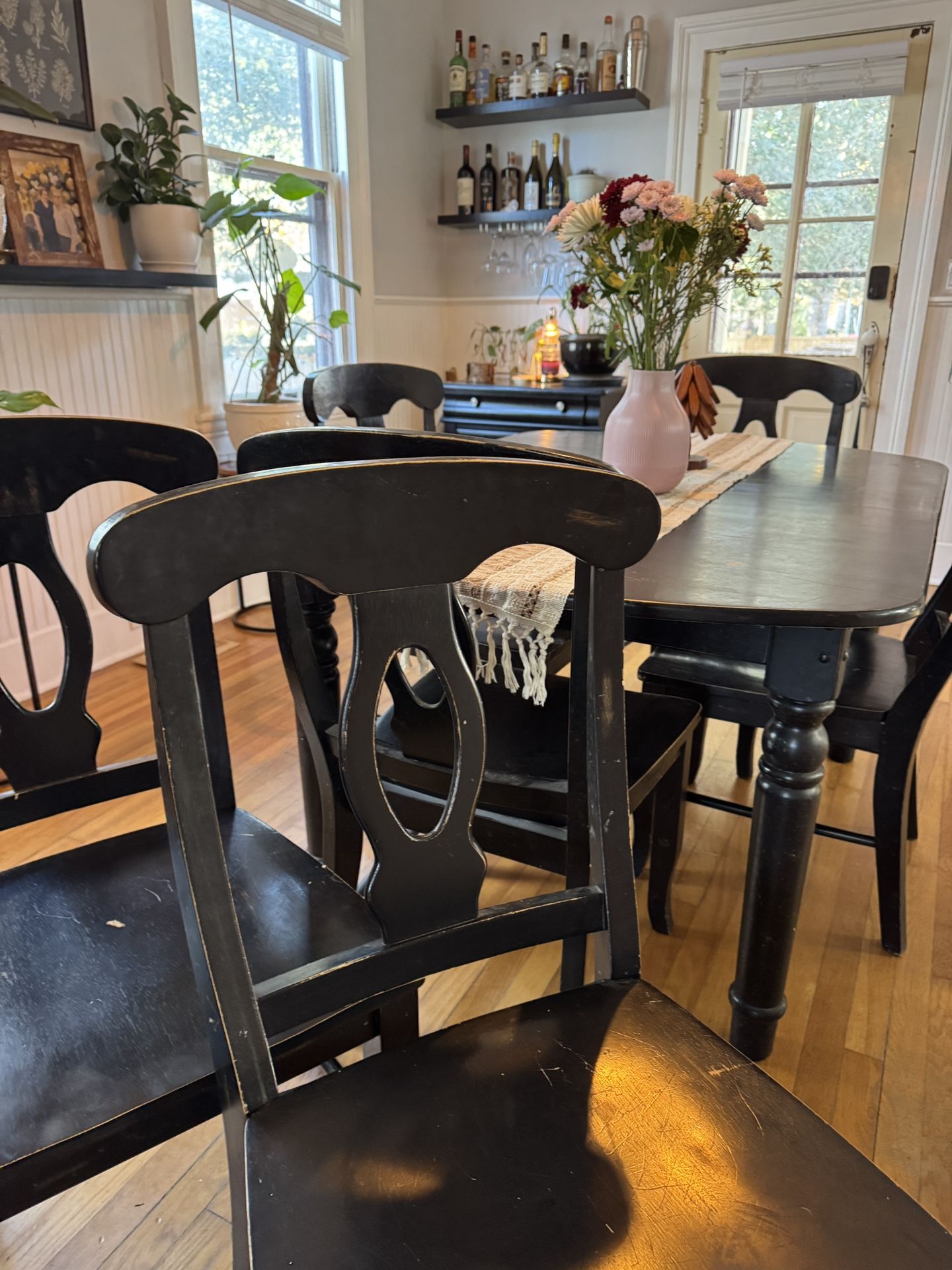 Dinning Table With Chairs (solid Wood)