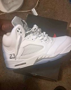 Jordan 5 metallic white size 10