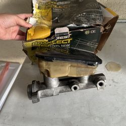 Slave Master Cylinder 1989 Camaro