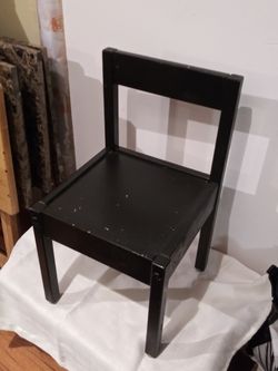 Children's small chair