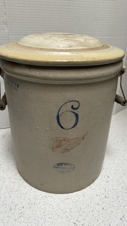 Antique Red Wing Crock - Unique: Has Lid