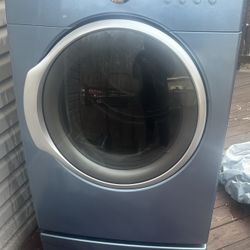 2 WASHER/DRYER PEDESTALS (PEDESTALS ONLY)