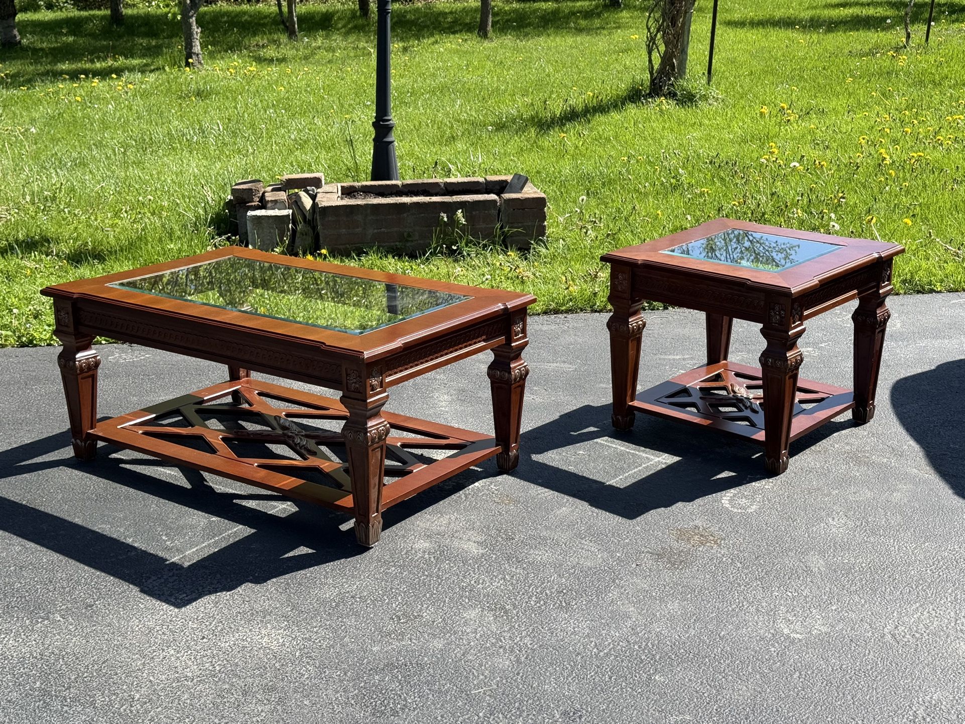 Coffee Table & End Table