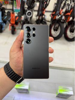 Galaxy S25 Ultra 5G Unlocked 256GB! Finance For $50 Down Payment!!