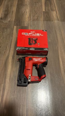 Milwaukee M12 FUEL 12-Volt Lithium-Ion Brushless Cordless 18-Gauge 1-1/2 in. Compact Brad Nailer (Tool Only)