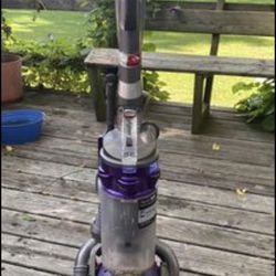 Dyson Vacuum Cleaner 