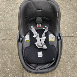 Peg Perego Made In Italy Car Seat 