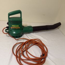 Weed Eater 2510 leaf blower. TESTED AND WORKING 