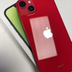 iPhone 14 Plus Unlocked 128Gb $560 Red Like New !!