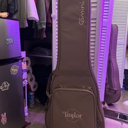 Taylor GS Mini Series Acoustic Guitar CASE