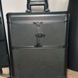 Cosmetic Makeup Case With Wheels 