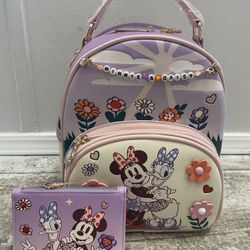NWT Disney And Daisy Friendship Floral Backpack And Wallet