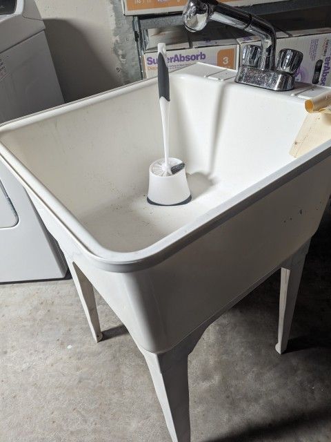 Utility Sink 