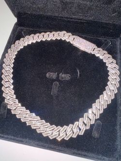 20” Cuban Link Baguette
