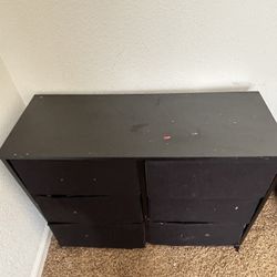 2 Dressers