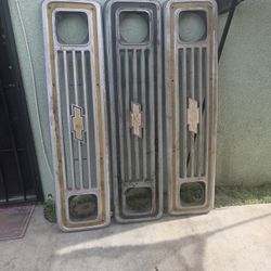 1970/80s Chevy C60 Grills