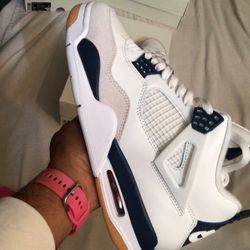 Jordan  4s  SB “Navy”