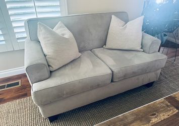 2 x love sofas