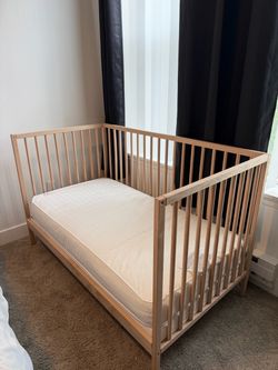 Toddler bed/crib