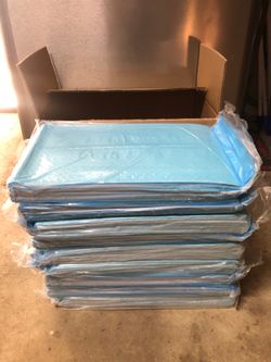 (100) new in box Absorbent pads