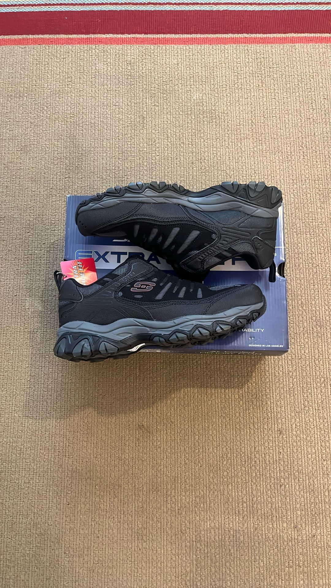 Sketchers Shoes