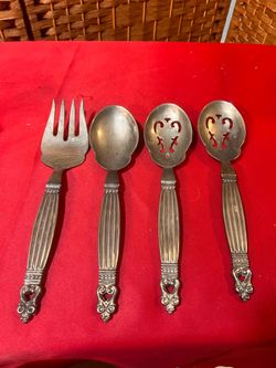 Vintage Wallace Silverplate Serving Set - Danish Pattern (4 Pieces)$45 CASH