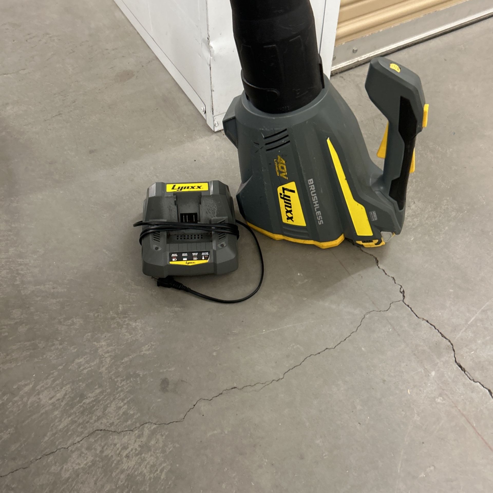 Lynxx Blower Cordless 40v