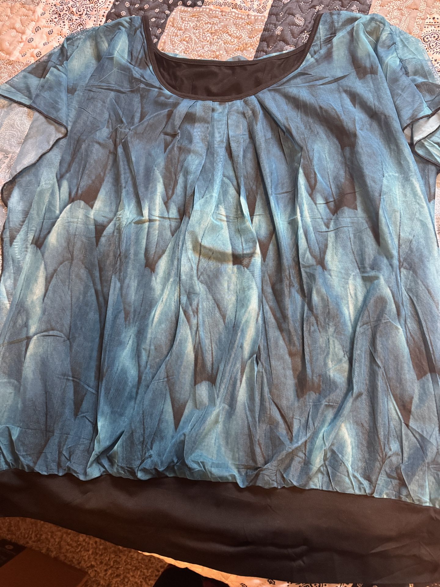 Unbranded Women’s Blossom Blouse Ribbed At Hips. Sleeveless XL B20