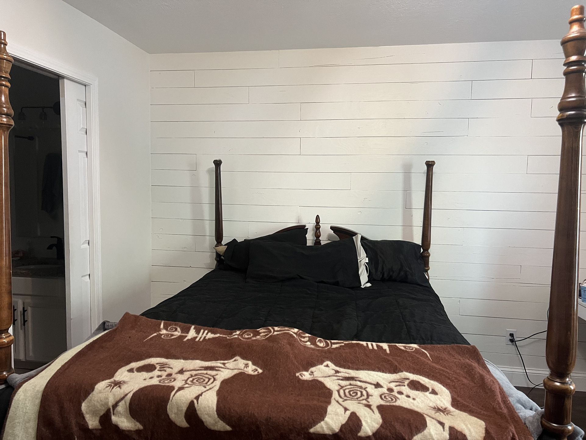 Queen Size Bed And Dresser