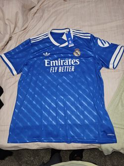 REAL MADRID JERSEY #10 MBAPPE 2XL