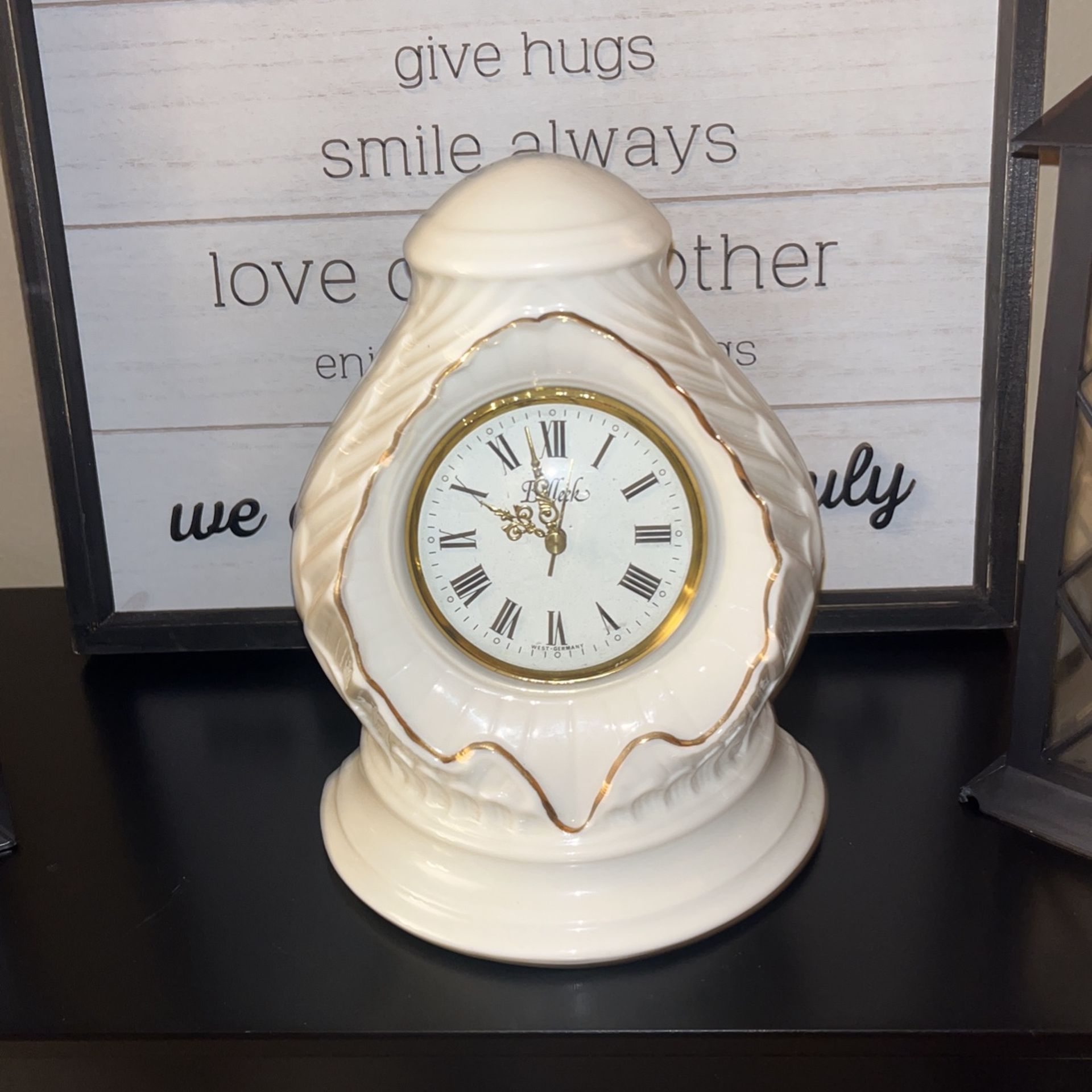 Bellek Mantel Clock