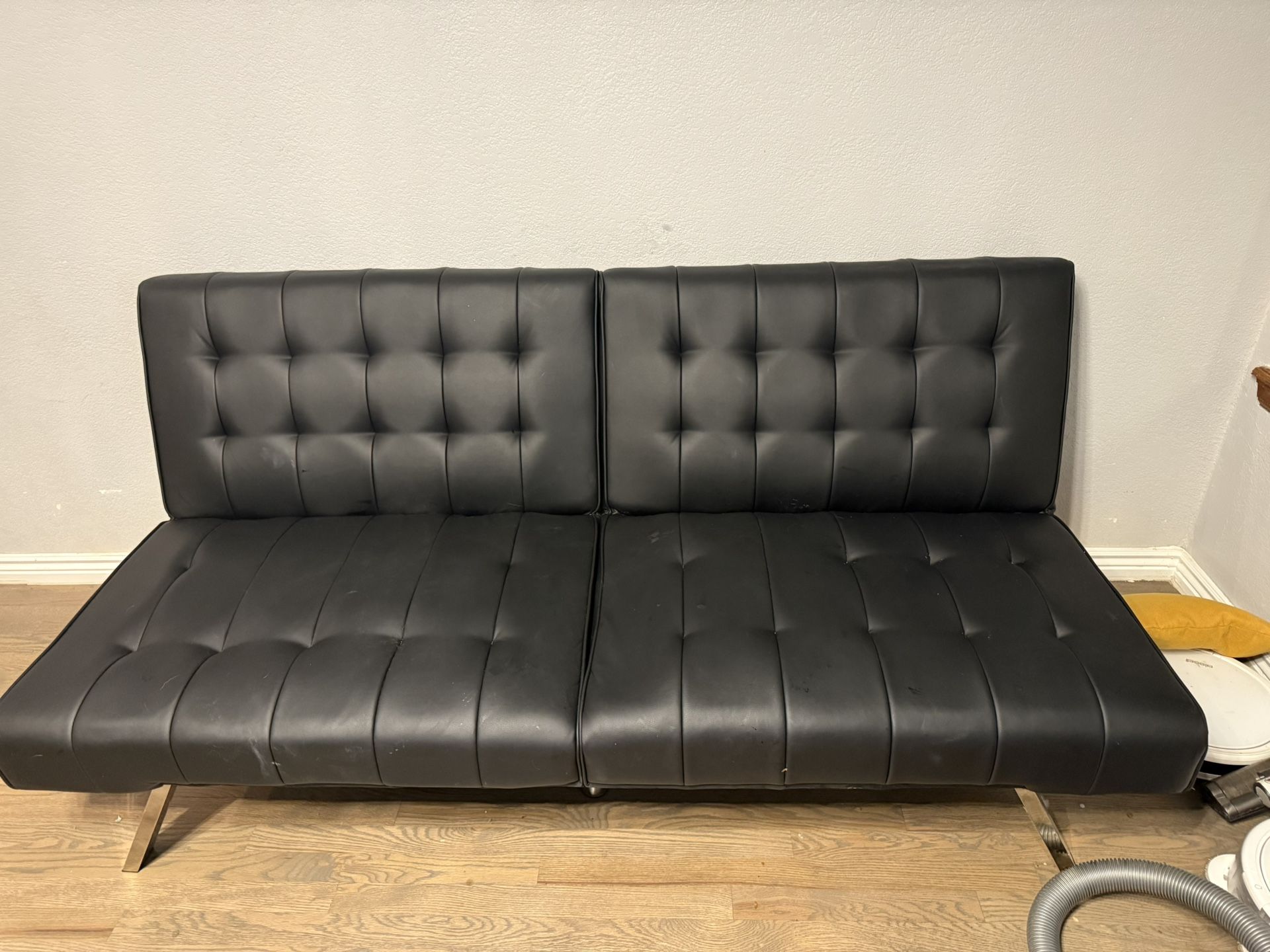 Black Futon, Great Condition, Like New