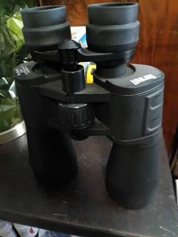 Bushnell Black Binoculars