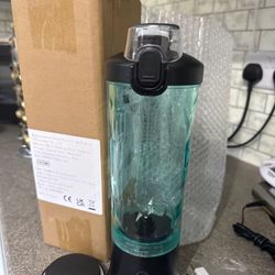 🍓 Mini Smoothie Blender – Comes with FREE Recipe Pack!