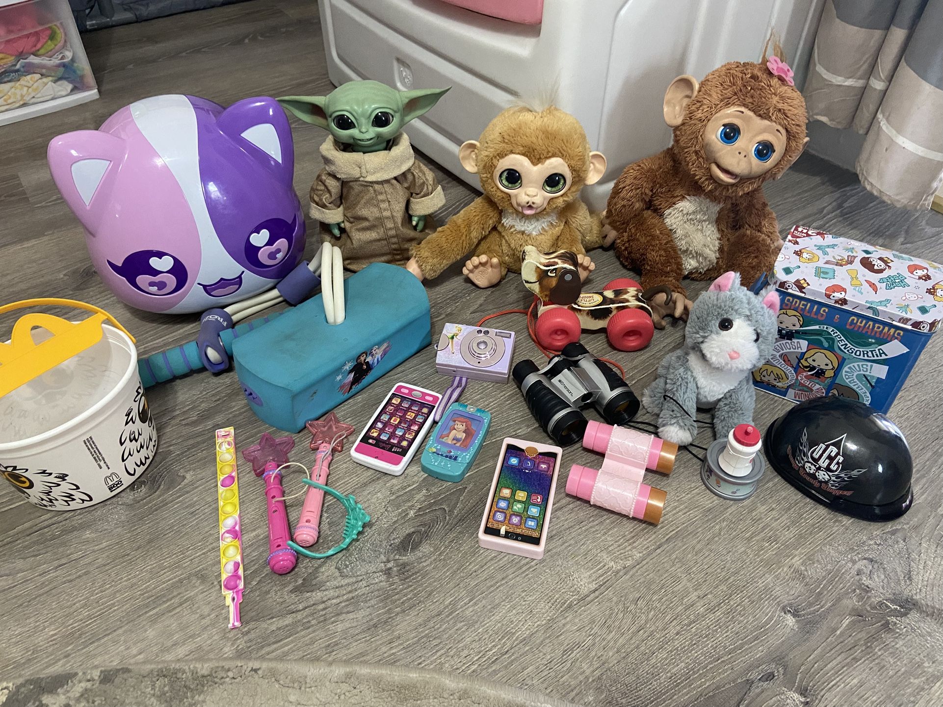 Random toy Lot