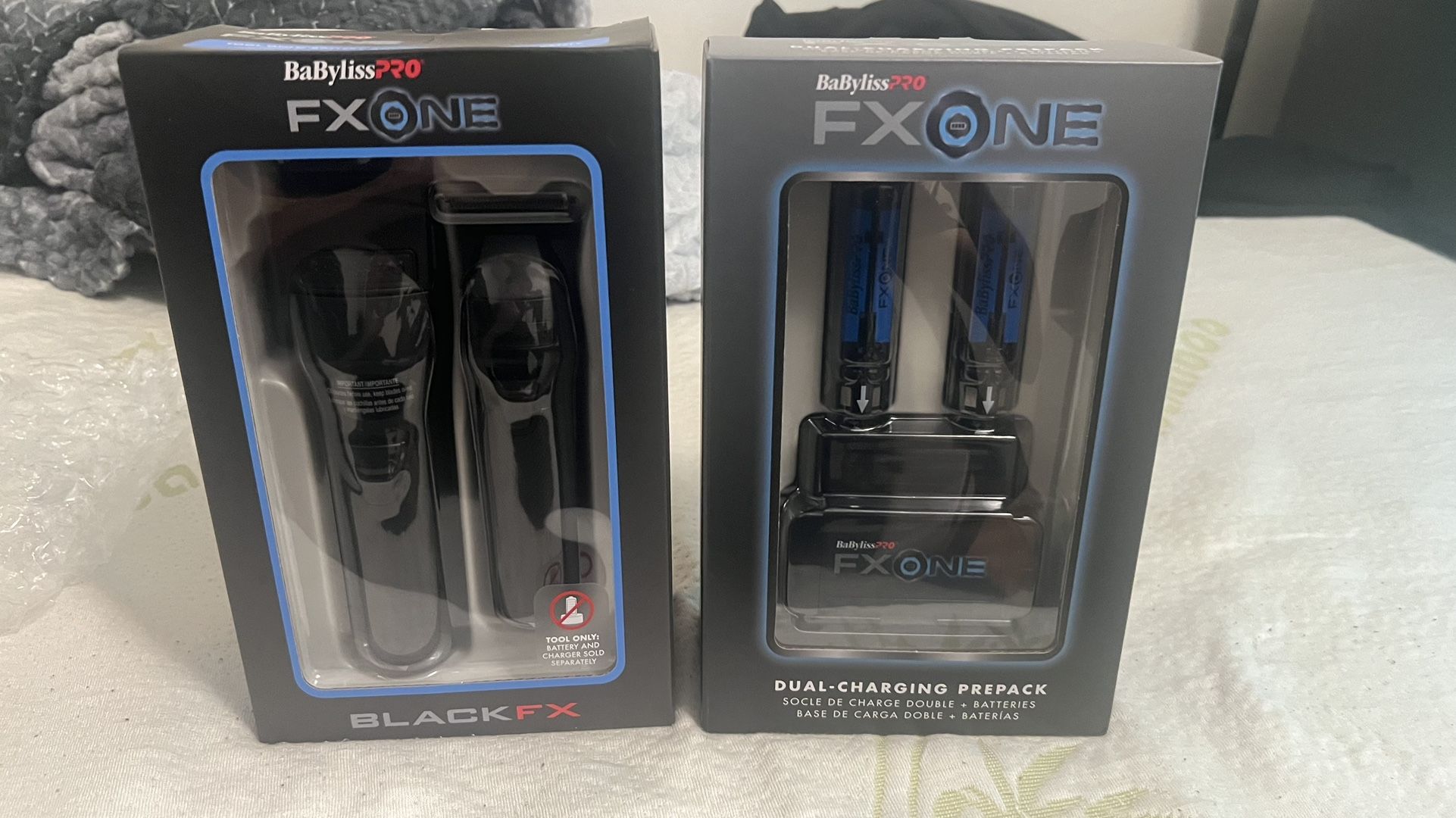 Brand New FXONE BLACK CLIPPERS AND TRIMMERS WITH DUAL BATTERY CHARGING DOCK